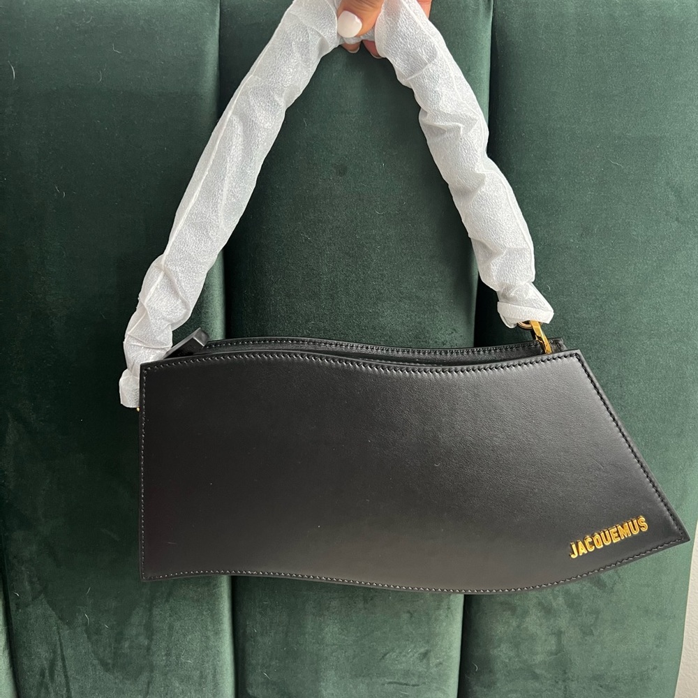 BRAND NEW JACQUEMUS LA VAGUE PURSE